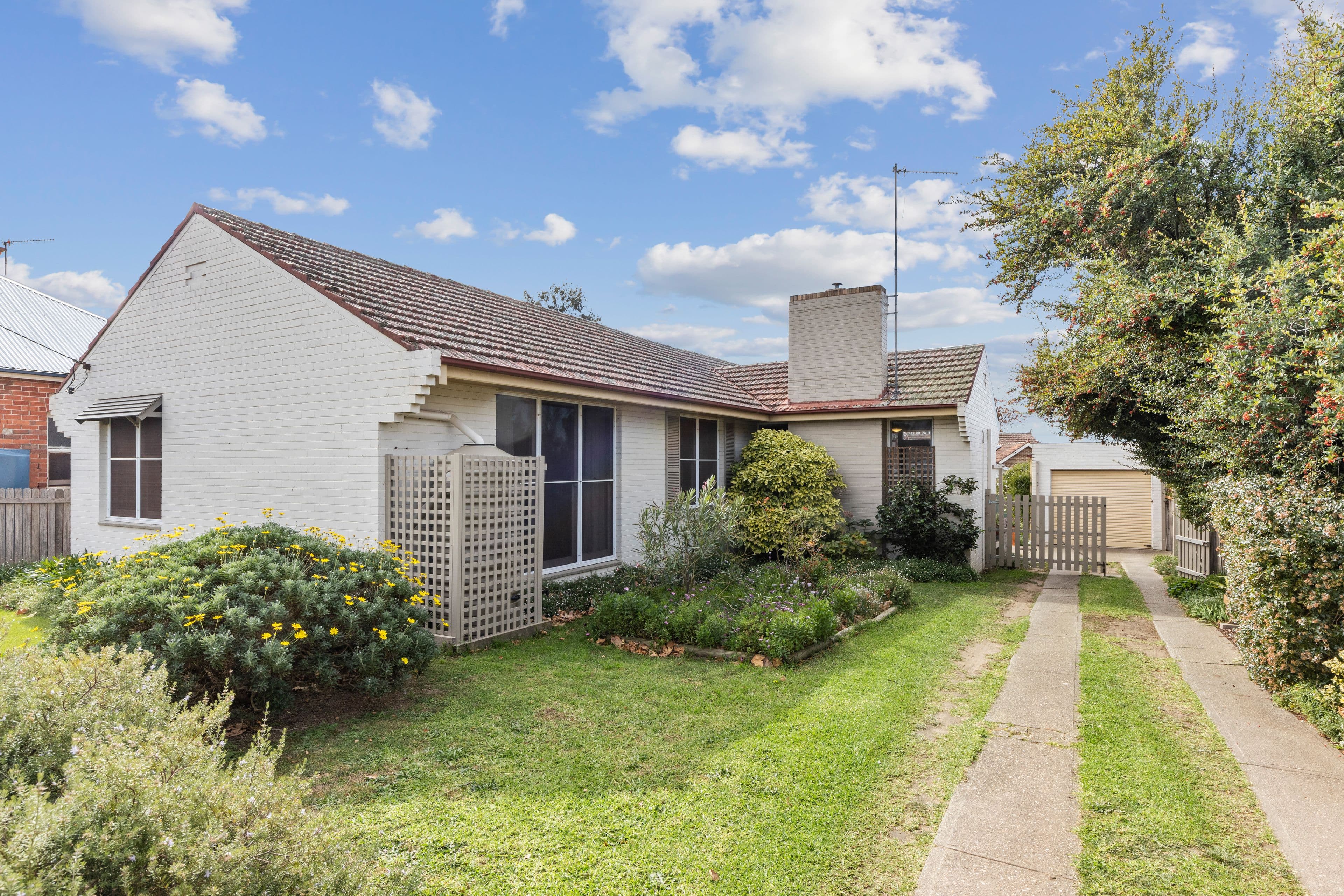 127a Bradley Street, Goulburn NSW 2580, Goulburn - Image 1