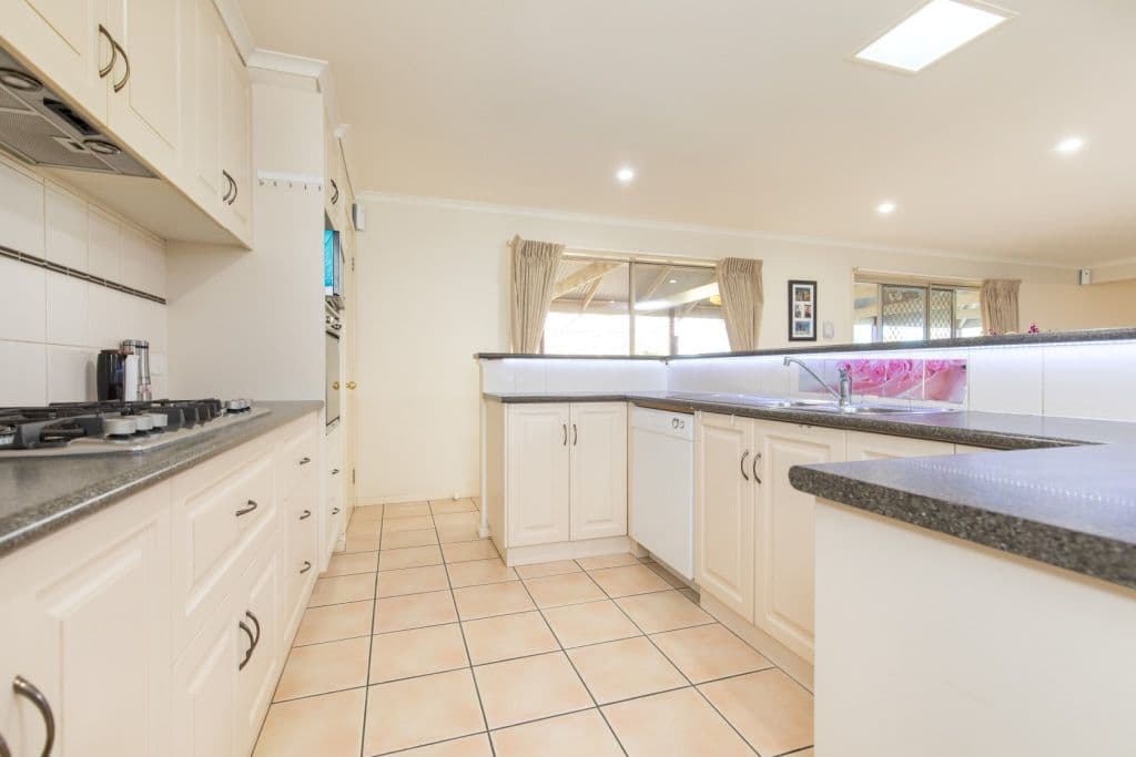 12 Mary Court, Robinvale VIC 3549, Robinvale - Thumbnail 8