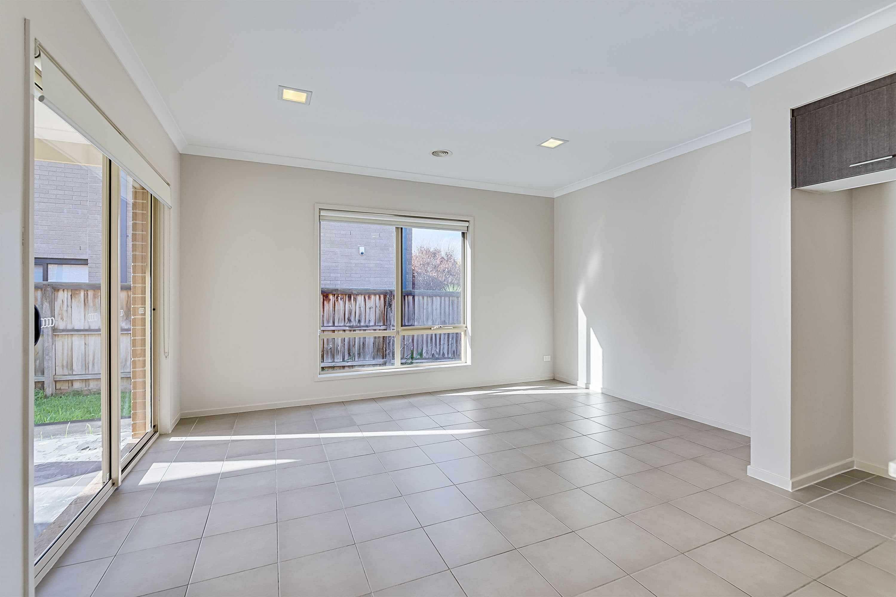 2 Loughton Avenue, Epping VIC 3076, Epping - Thumbnail 4