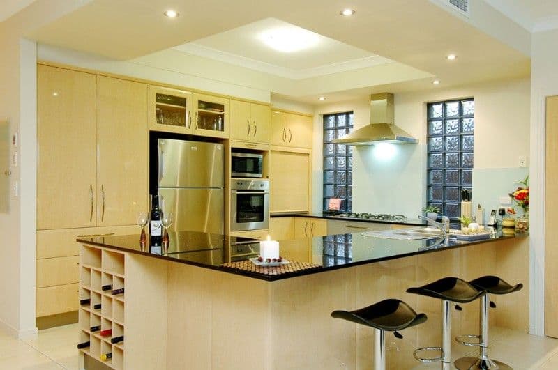 9 Kikori Crescent, RUNAWAY BAY QLD 4216, Runaway Bay - Thumbnail 6