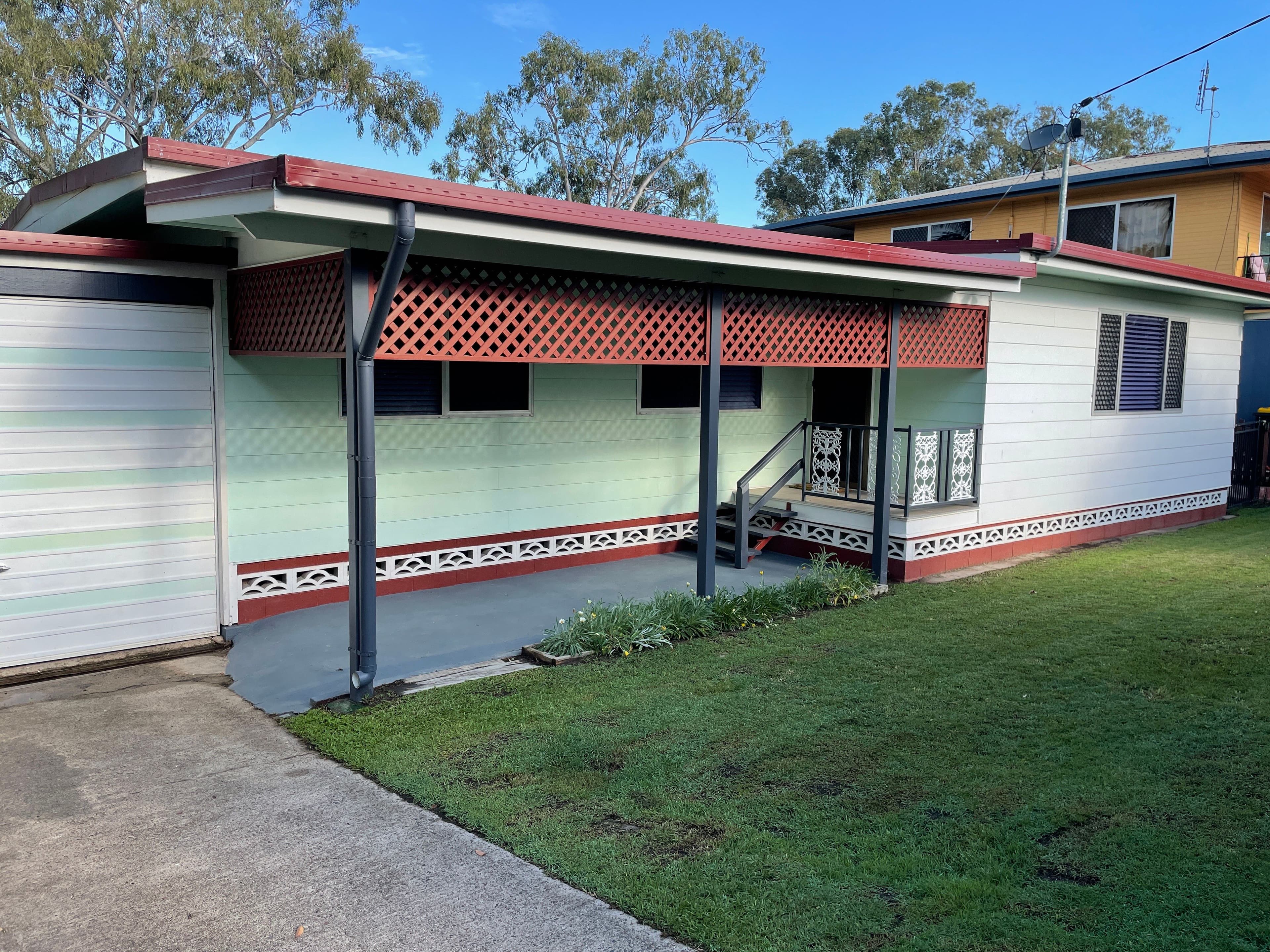 11 Clark Street, Clinton QLD 4680, Clinton - Thumbnail 2