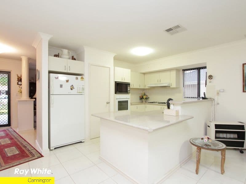 11 Highbury Crescent, BECKENHAM WA 6107, Beckenham - Thumbnail 6