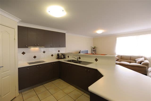 5 Gorman Street, DARLING HEIGHTS QLD 4350, Darling Heights - Thumbnail 3