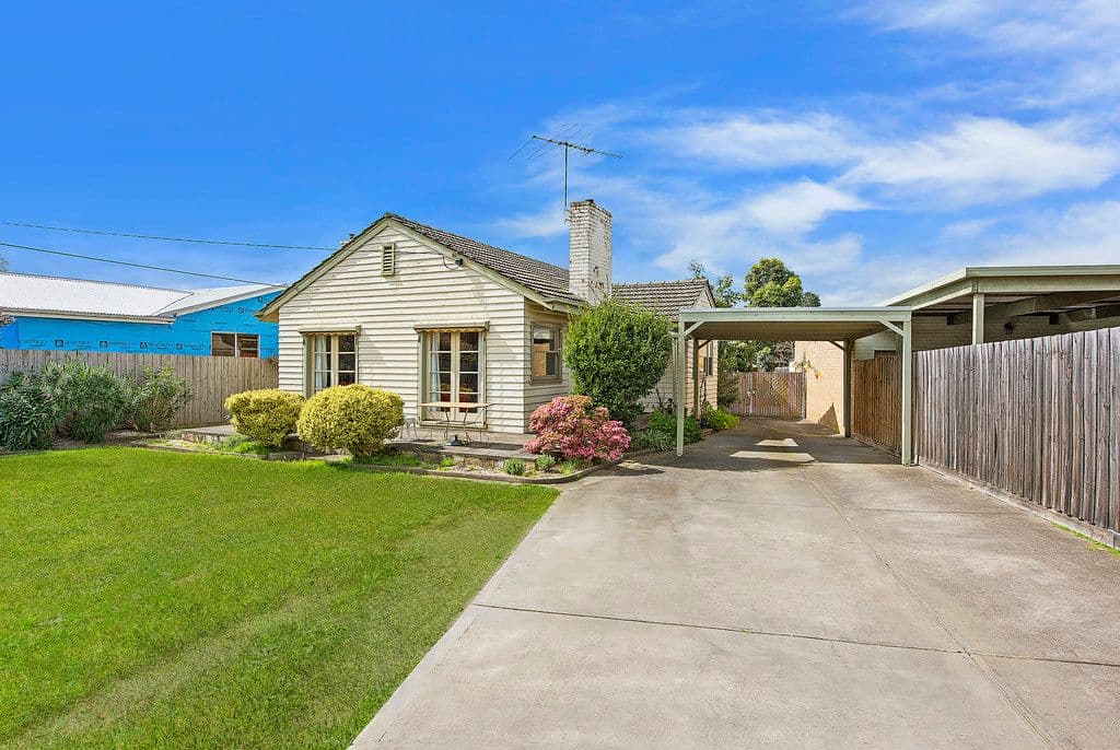 2 Shand Road, Reservoir VIC 3073, Reservoir - Thumbnail 2