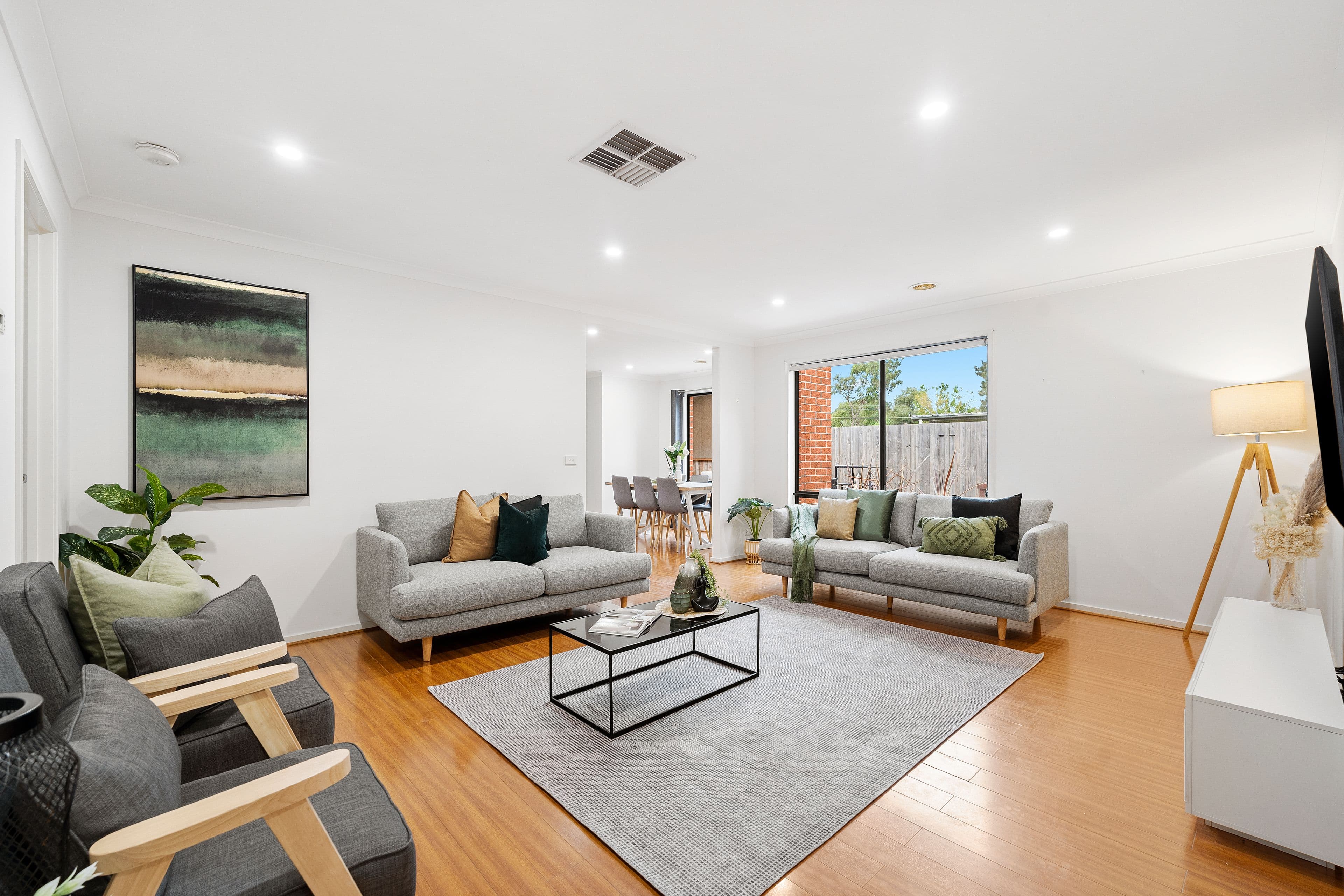 9A Lade Avenue, Kilsyth VIC 3137, Kilsyth - Thumbnail 2