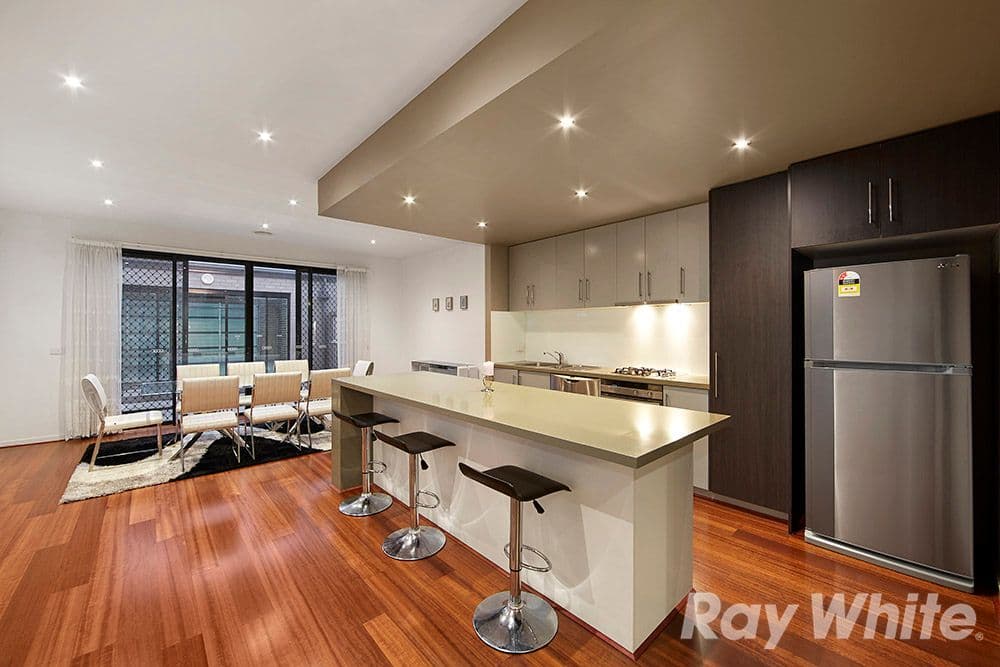 34 Botanic Drive, Clayton South VIC 3169, Clayton South - Thumbnail 2