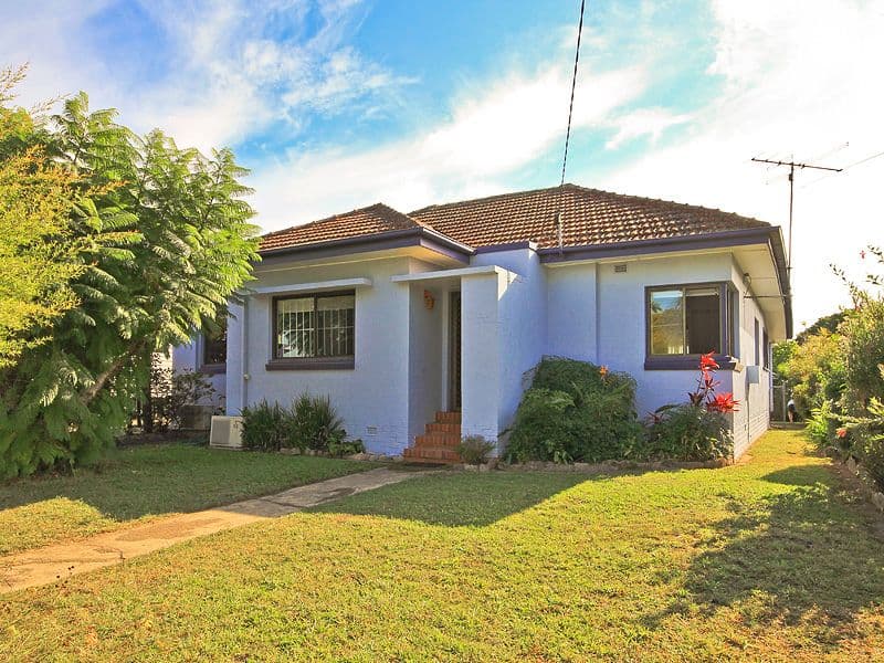 221 Rode Road, WAVELL HEIGHTS QLD 4012, Wavell Heights - Image 1