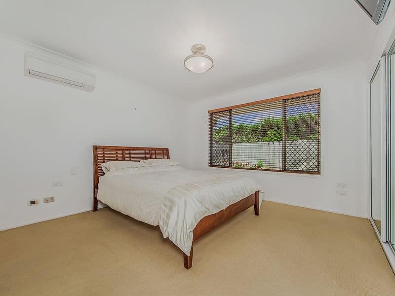6 Grebe Place, BURLEIGH WATERS QLD 4220, Burleigh Waters - Thumbnail 7