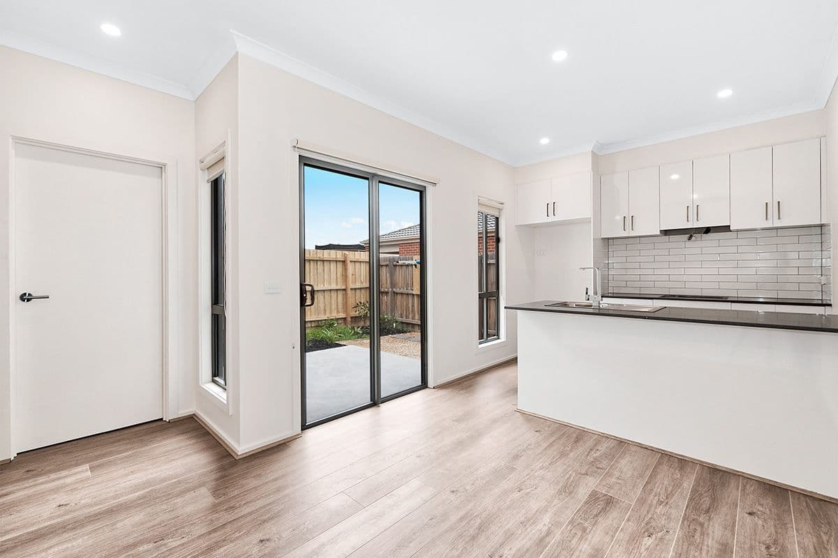 2A Edith Way, Pakenham VIC 3810, Pakenham - Thumbnail 4