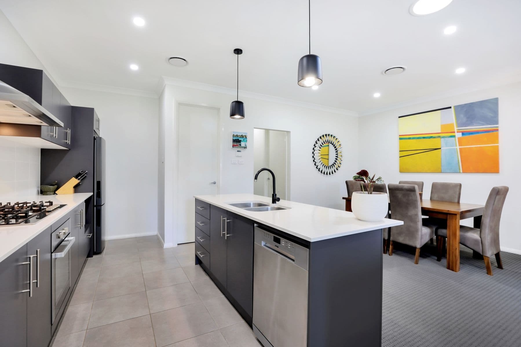 25 Carcoola Way, JORDAN SPRINGS NSW 2747, Jordan Springs - Thumbnail 4
