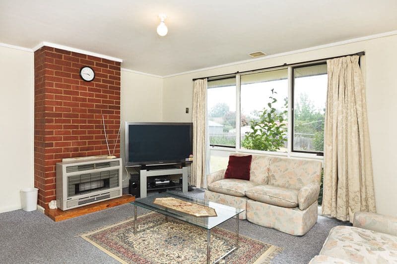 27 Trickett Street, HOLT ACT 2615, Holt - Thumbnail 2