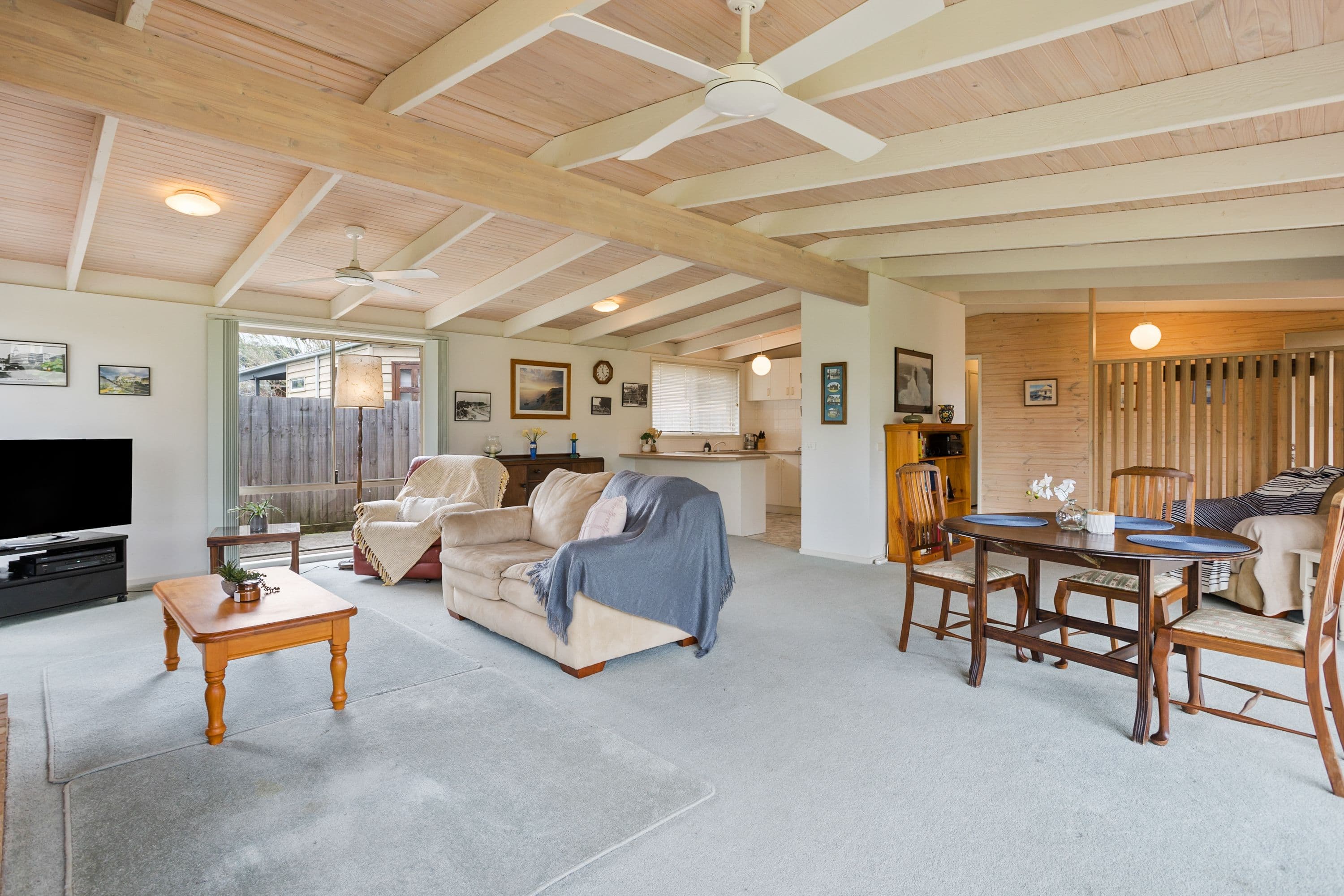 12 Warraburra Avenue, Rosebud VIC 3939, Rosebud - Thumbnail 4