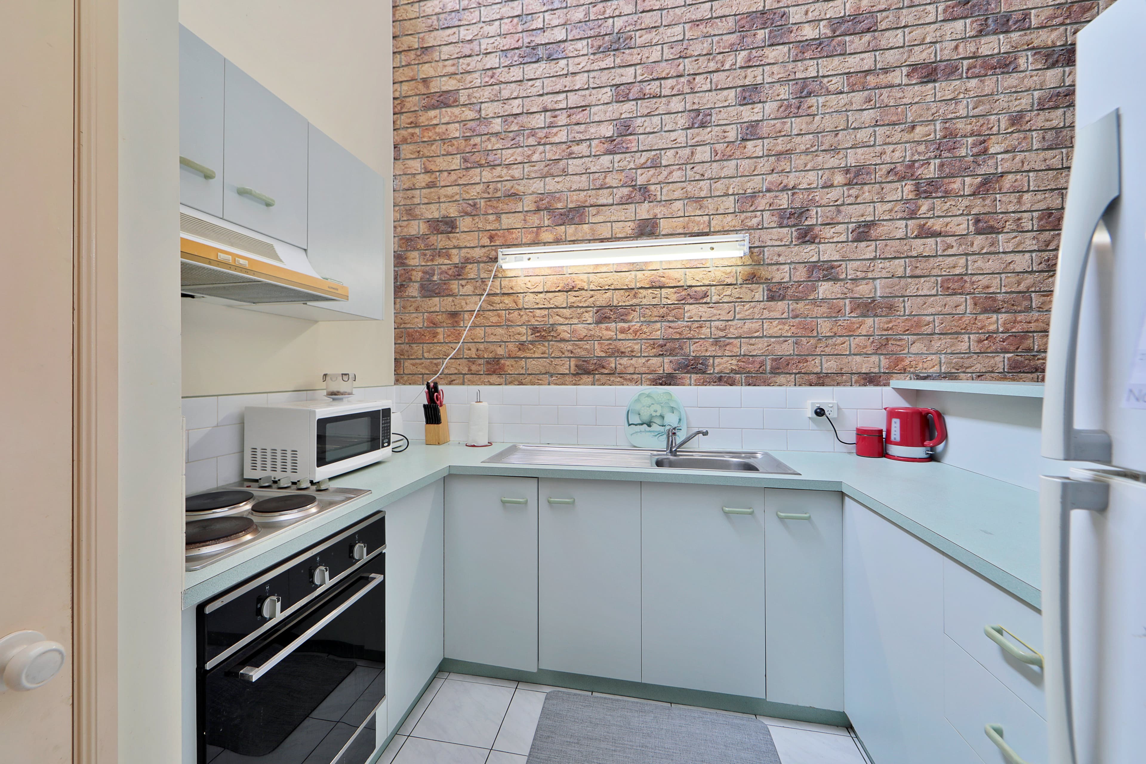 31 Pickett Street, Svensson Heights QLD 4670, Svensson Heights - Thumbnail 4