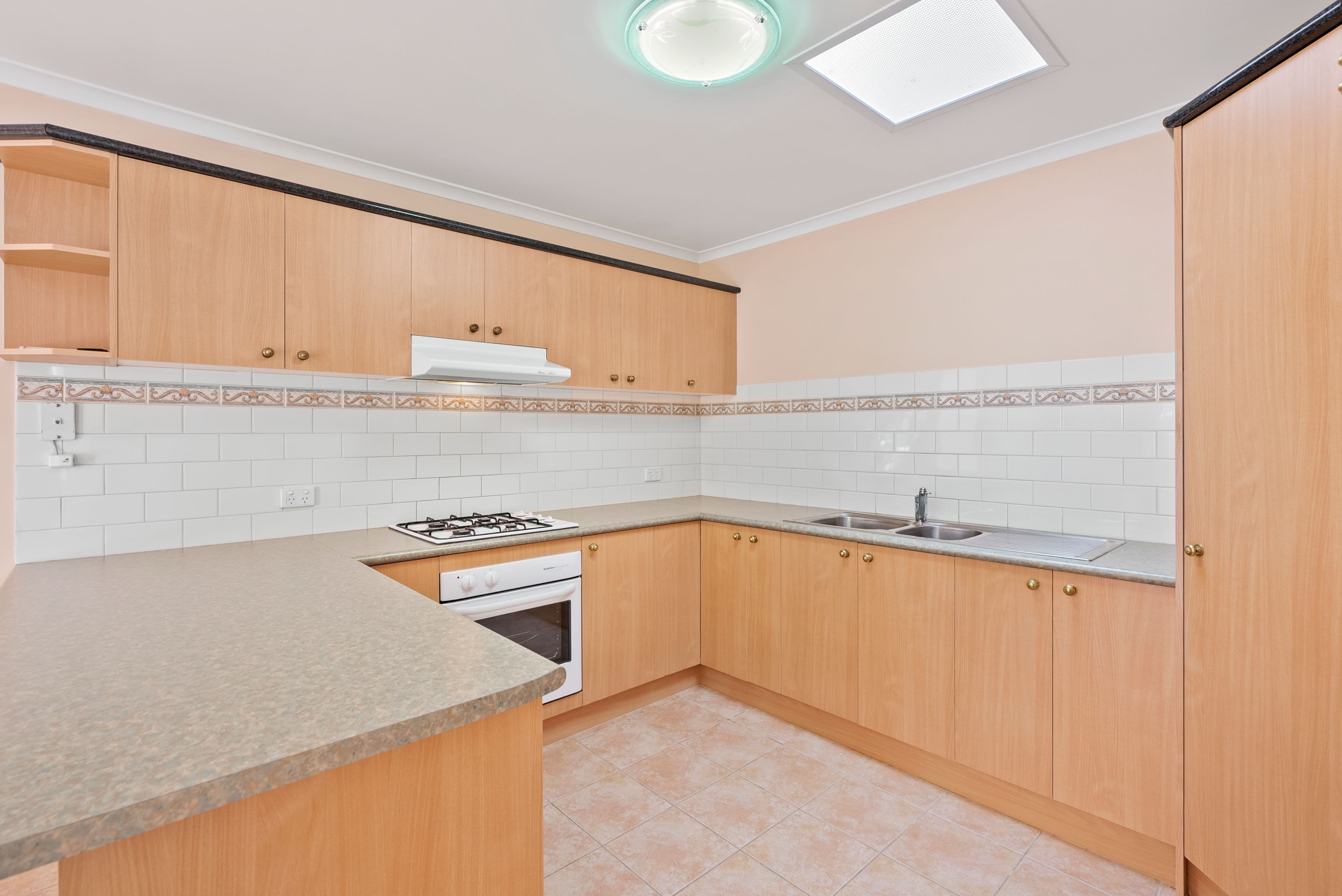 6 Narev Court, Rowville VIC 3178, Rowville - Thumbnail 4