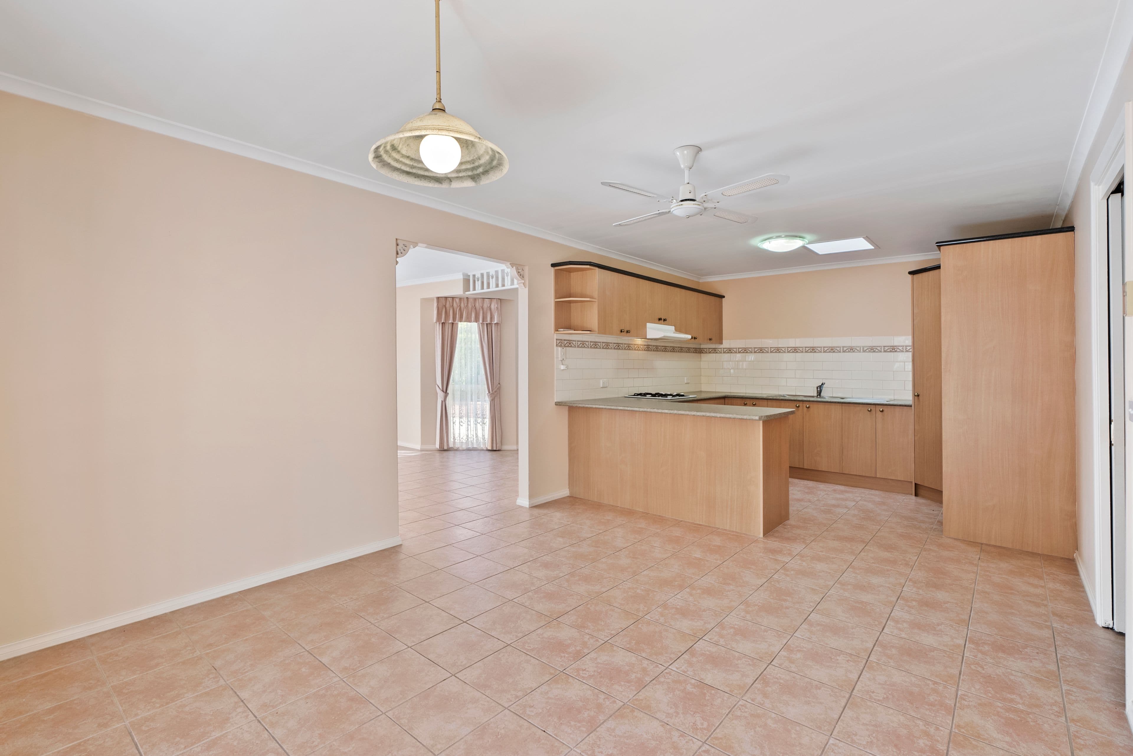 6 Narev Court, Rowville VIC 3178, Rowville - Thumbnail 5