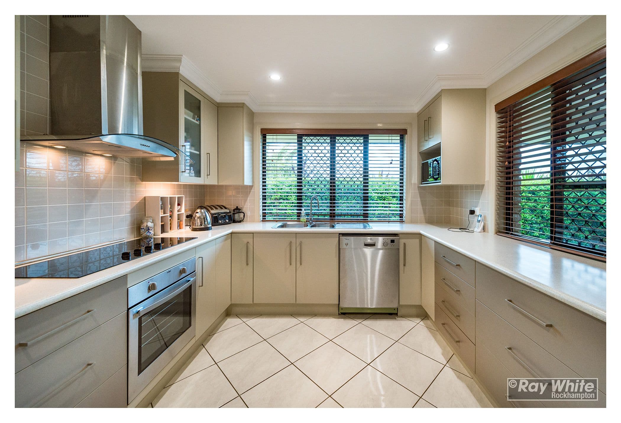 23 Walnut Avenue, Norman Gardens QLD 4701, Norman Gardens - Thumbnail 4
