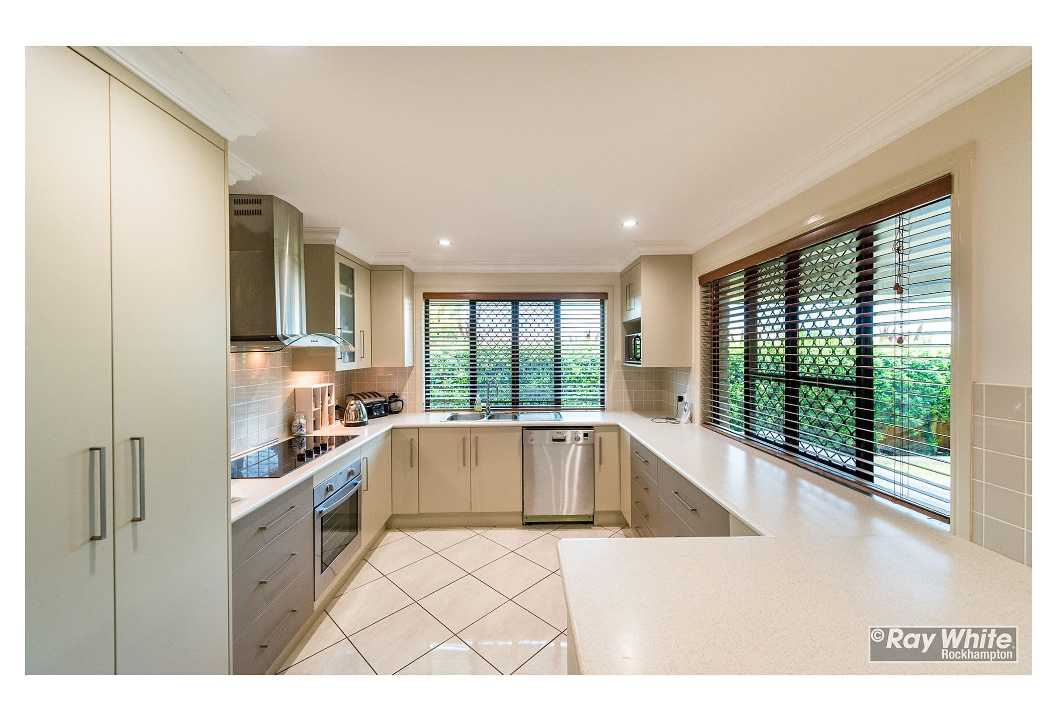 23 Walnut Avenue, Norman Gardens QLD 4701, Norman Gardens - Thumbnail 5