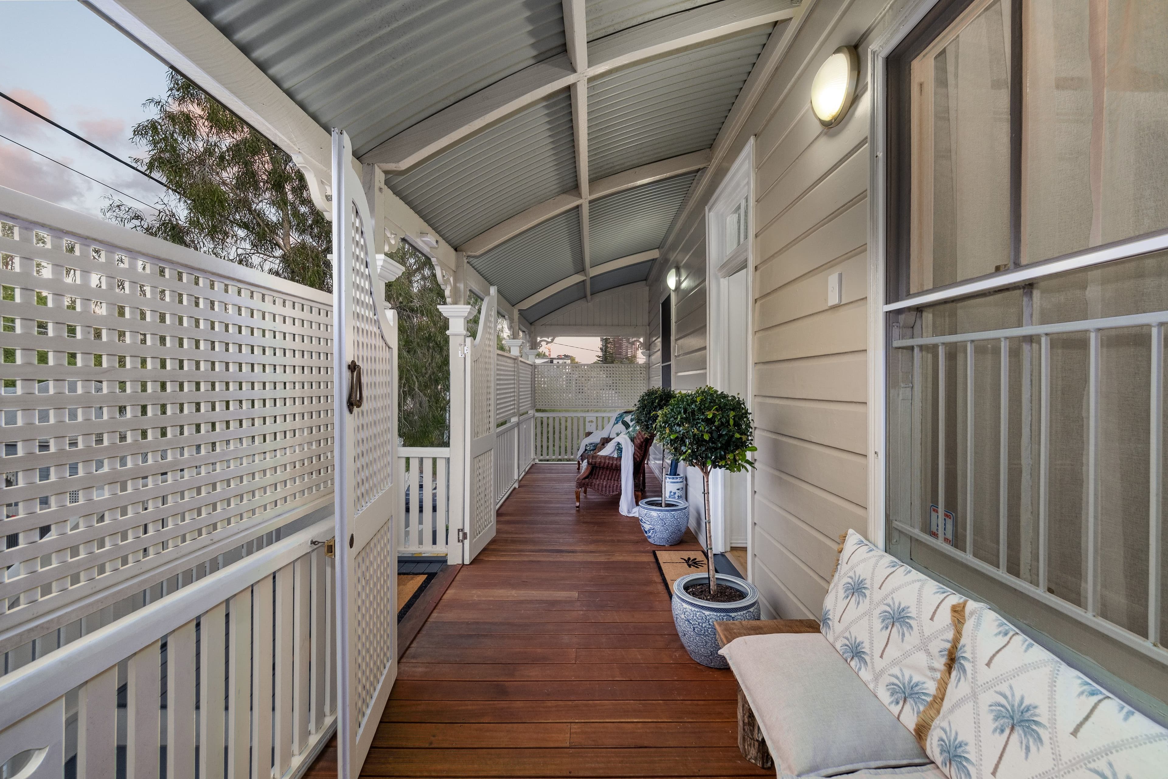 19 Ross Street, Paddington QLD 4064, Paddington - Thumbnail 2