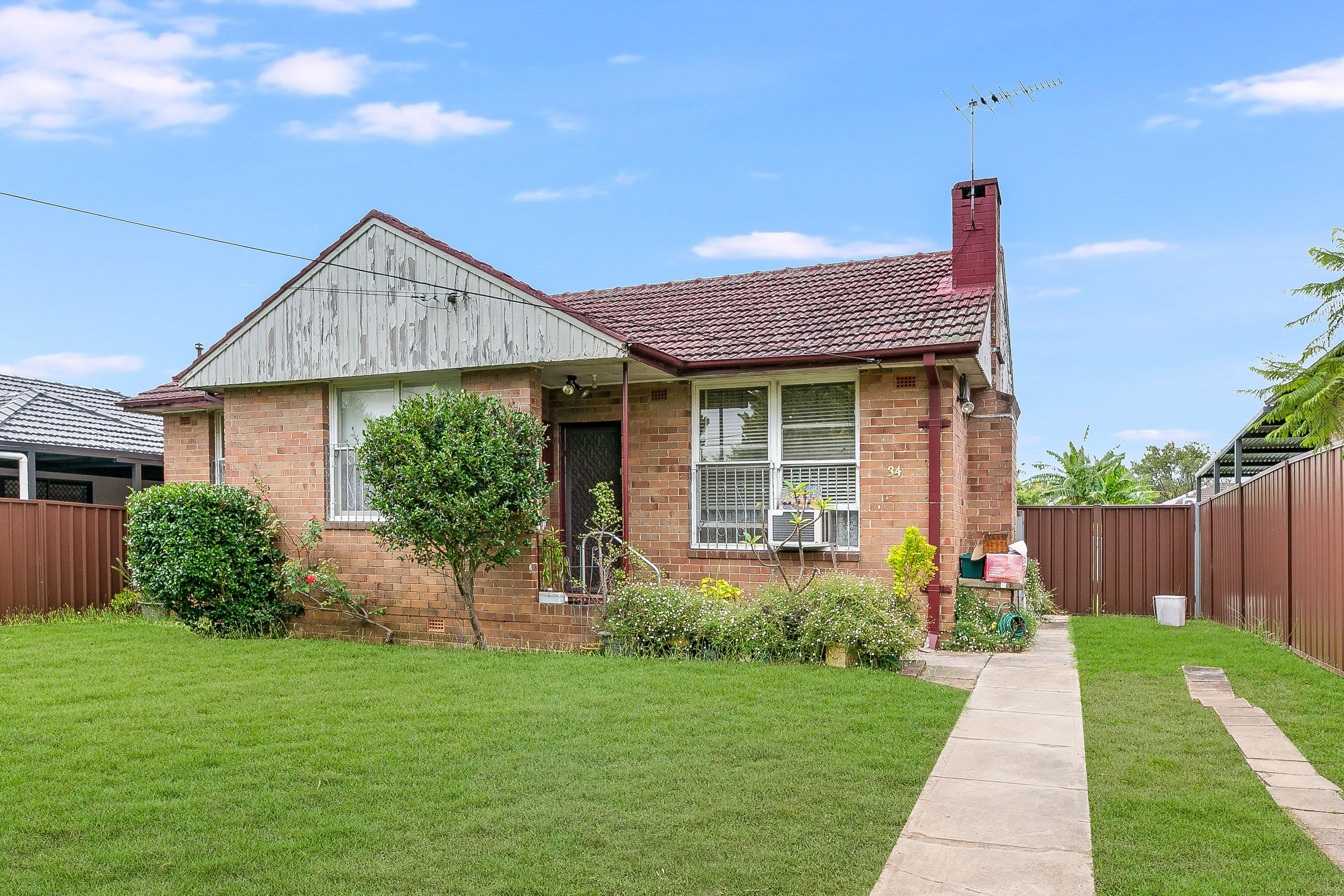34 Miowera Road, Chester Hill NSW 2162, Chester Hill - Thumbnail 2