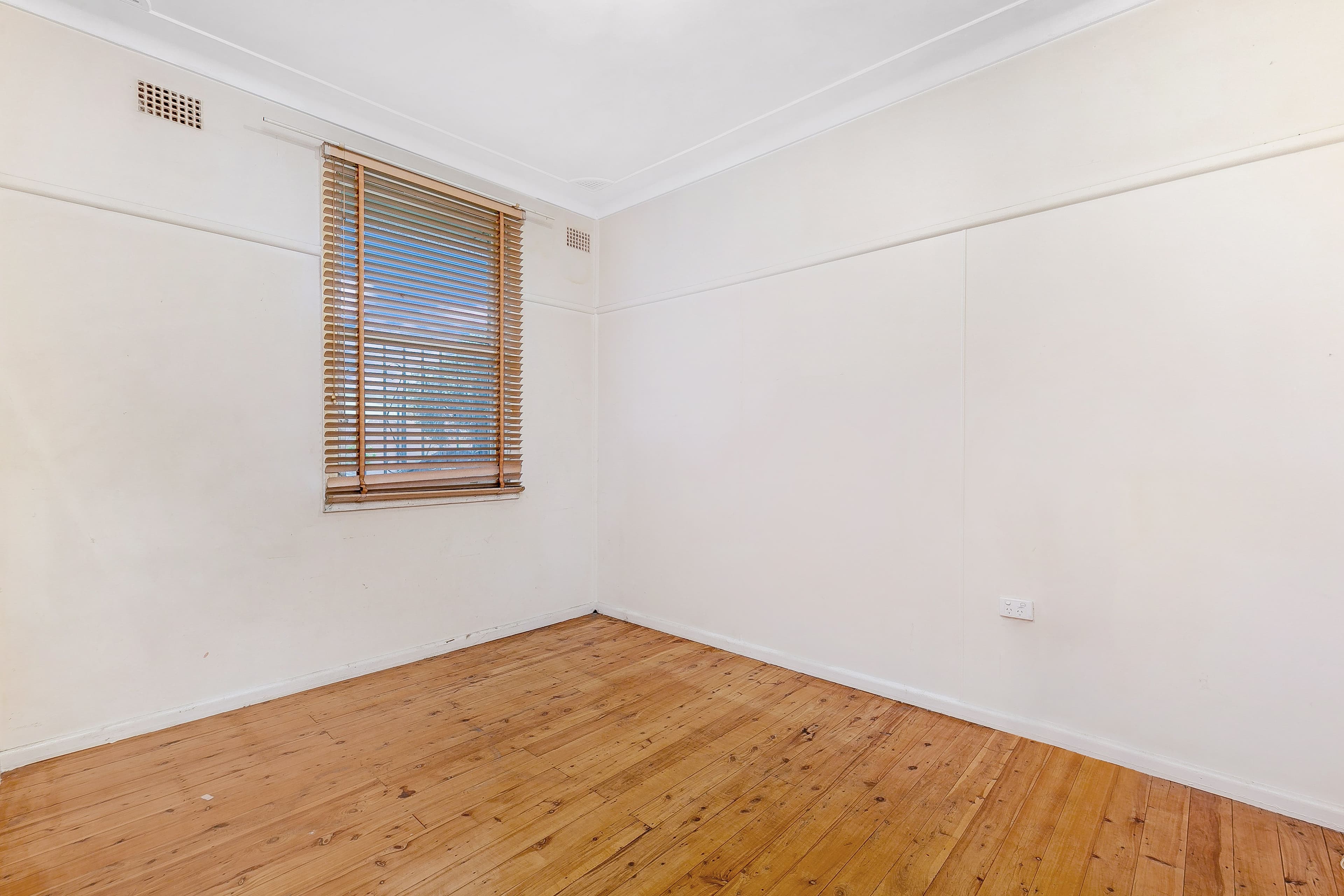 34 Miowera Road, Chester Hill NSW 2162, Chester Hill - Thumbnail 6