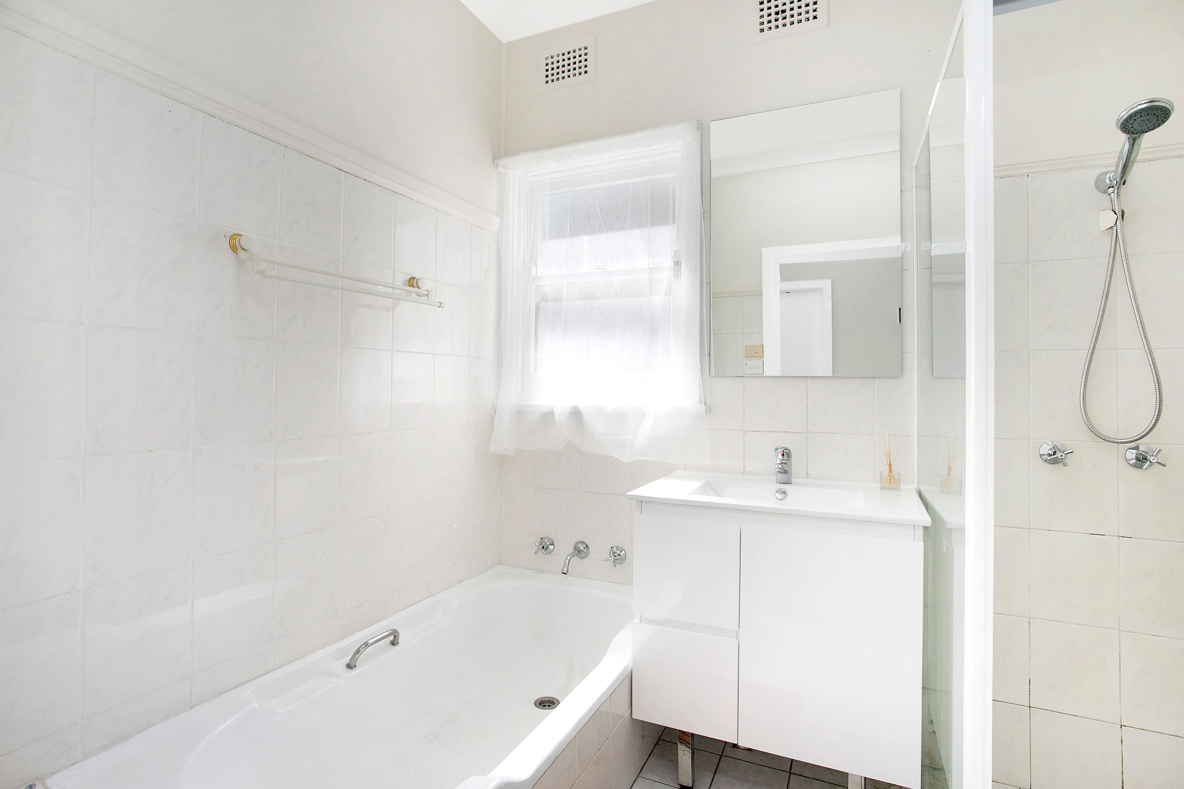 128 Wicks Road, North Ryde - Thumbnail 8