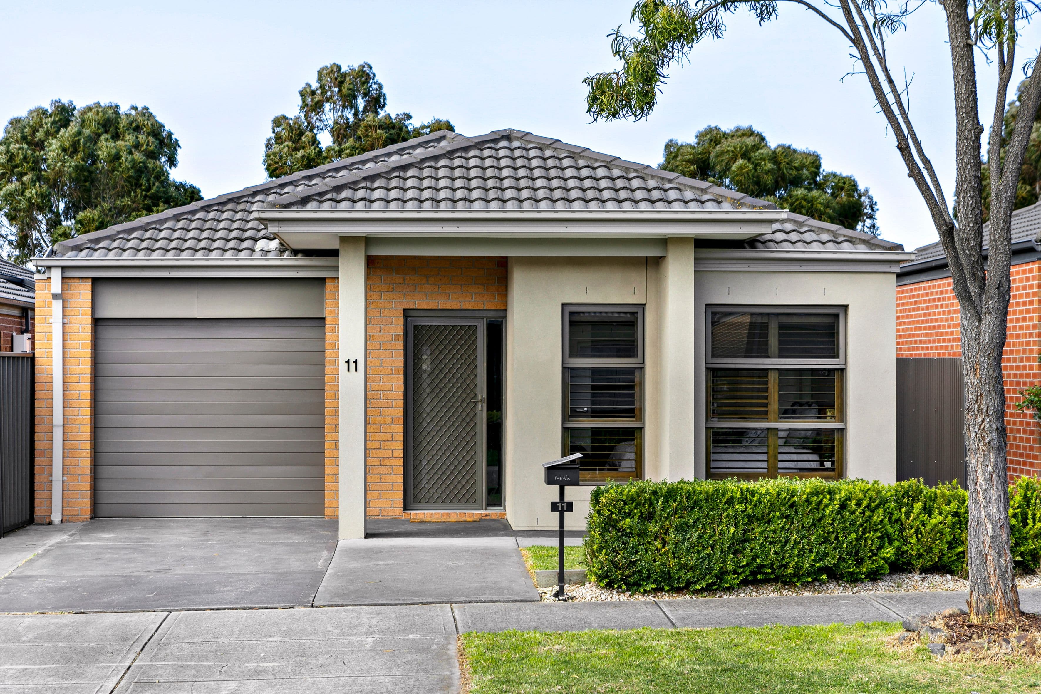 11 Scotney Road, Craigieburn VIC 3064, Craigieburn - Image 1