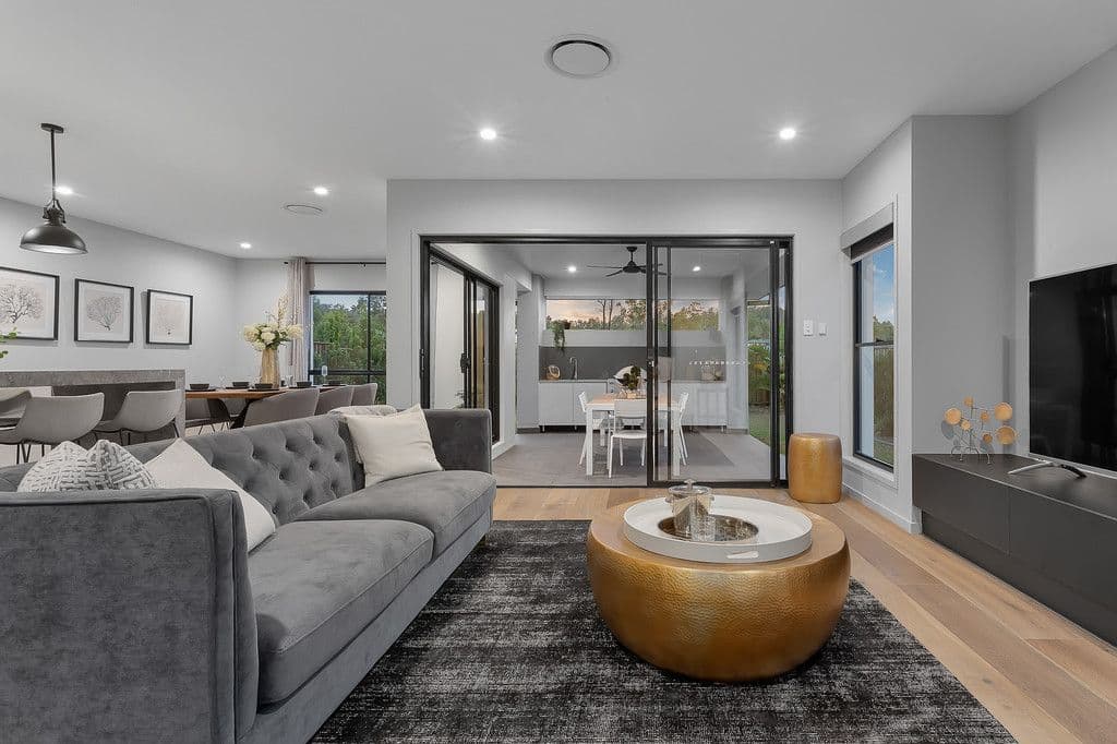 302 Canvey Road, Upper Kedron QLD 4055, Upper Kedron - Thumbnail 3