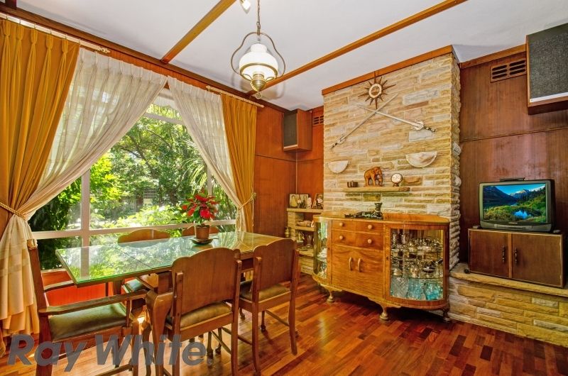 121 Carlingford Road, Epping - Thumbnail 2