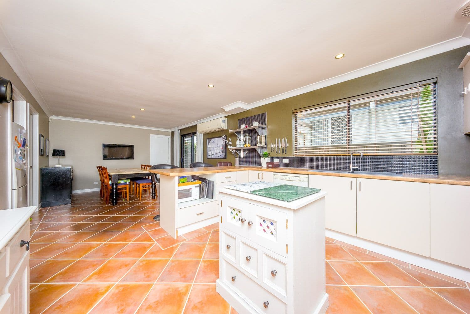 7 Breeze Street, Umina Beach NSW 2257, Umina Beach - Thumbnail 5