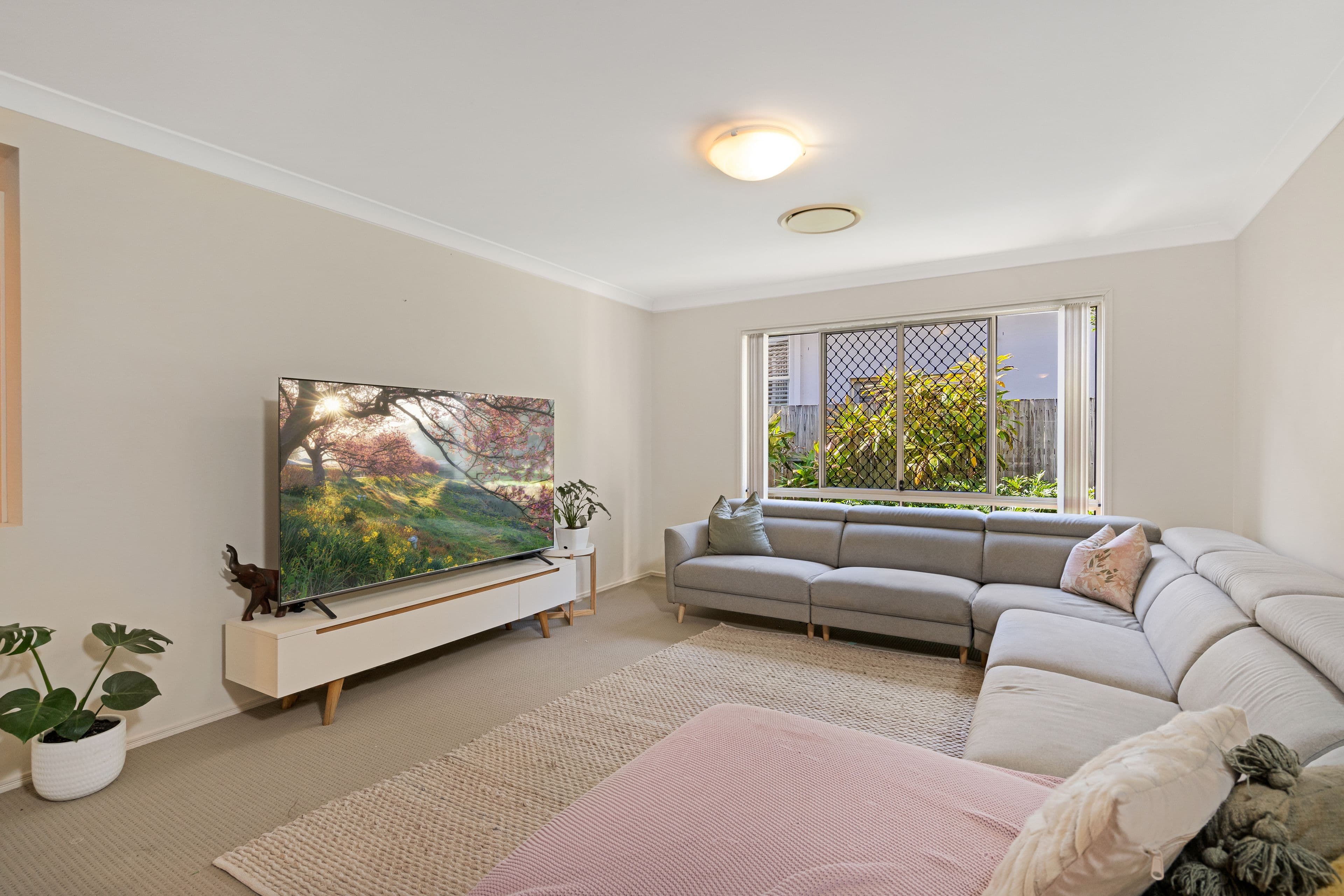 3 Redgum Place, Molendinar QLD 4214, Molendinar - Thumbnail 5
