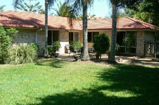 4 Creekwood Place, HELENSVALE QLD 4212, Helensvale - Thumbnail 2