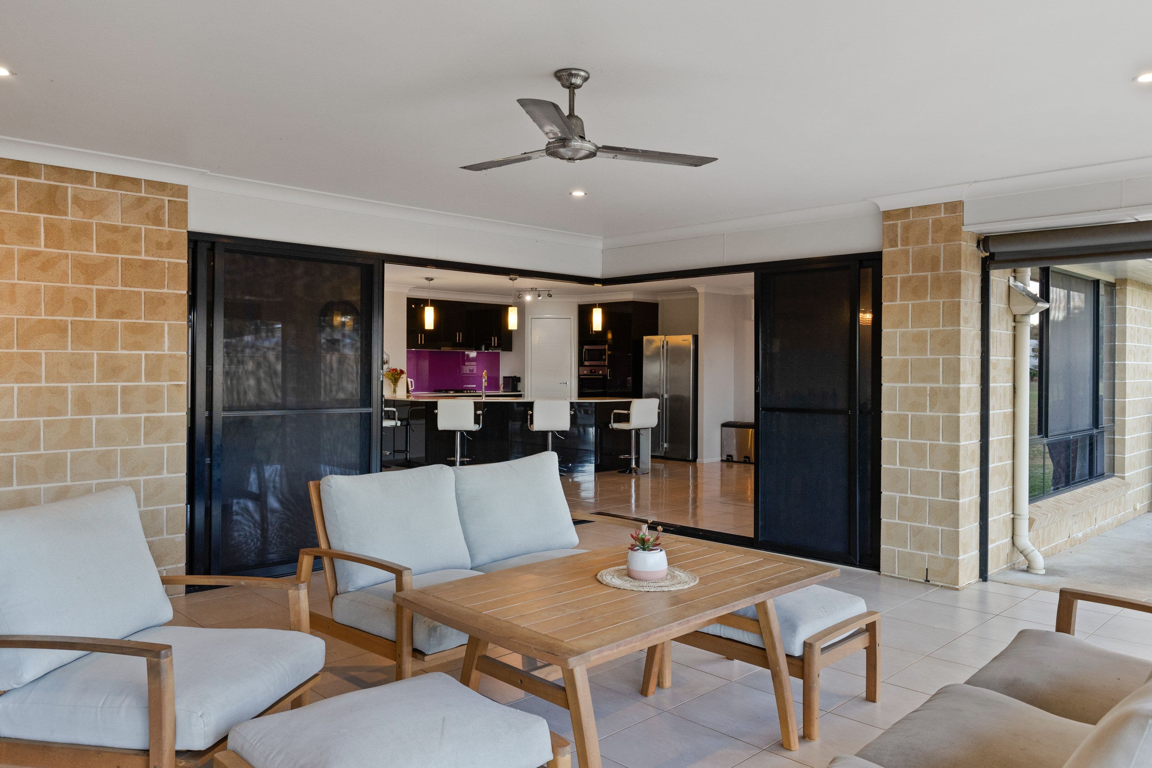 16 Langton Crescent, Oakey QLD 4401, Oakey - Thumbnail 3