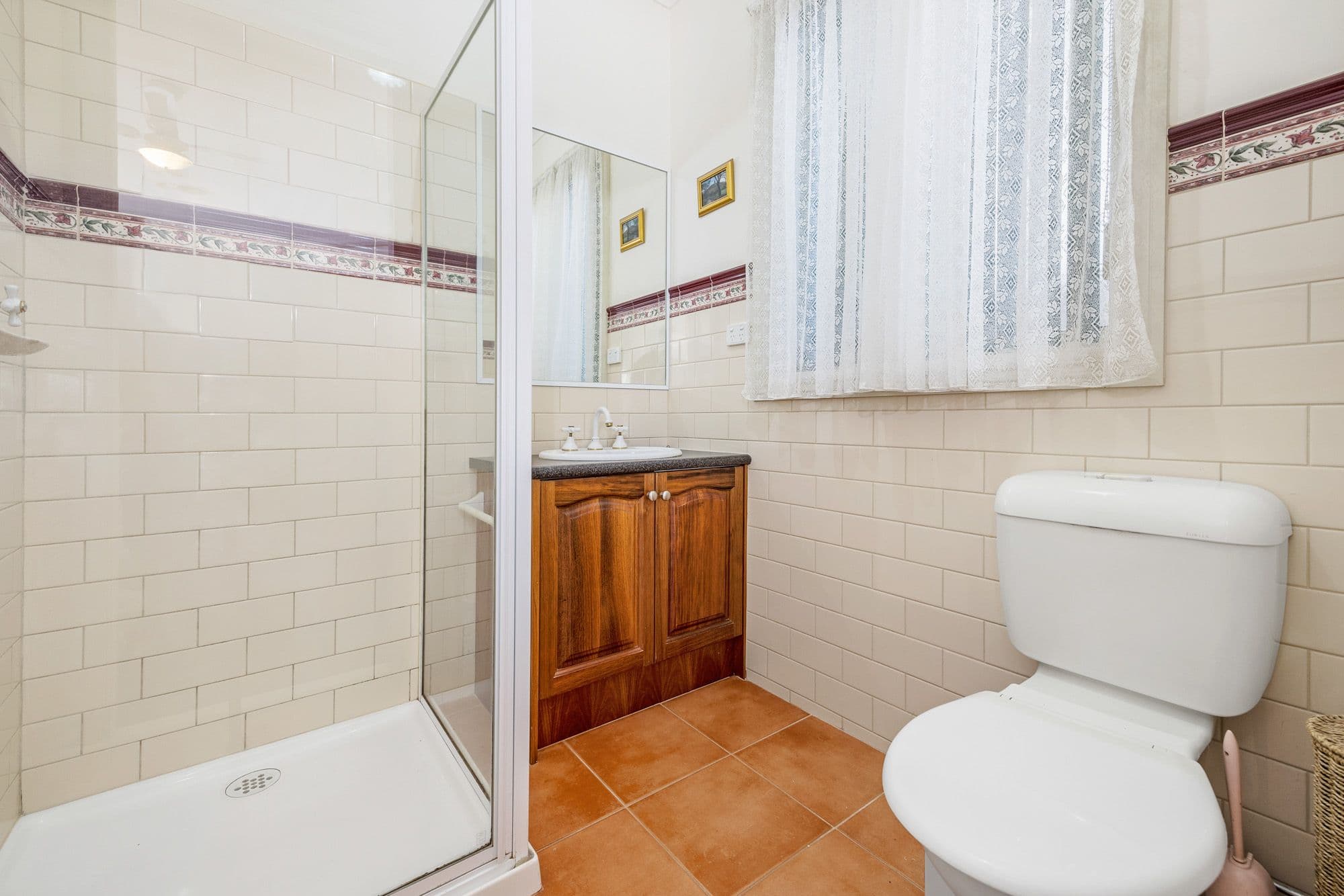 3 Linden Boulevard, Werribee VIC 3030, Werribee - Thumbnail 3
