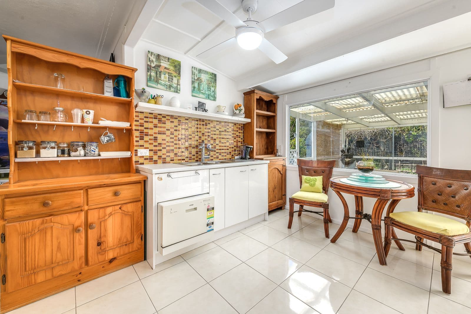 40 Eileen Avenue, Southport QLD 4215, Southport - Thumbnail 4