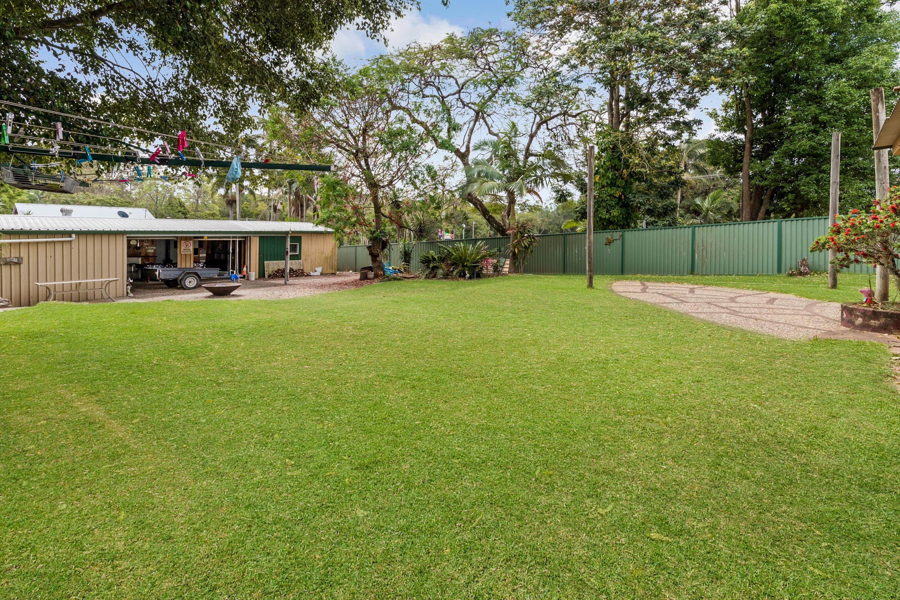 18 Coonowrin Road, Glass House Mountains QLD 4518, Glass House Mountains - Thumbnail 5