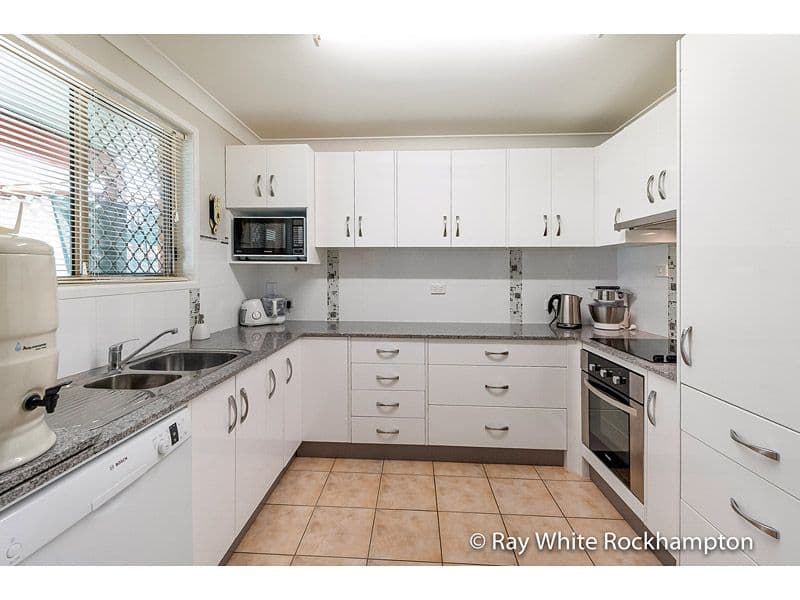 44 O'Shanesy Street, Koongal QLD 4701, Koongal - Thumbnail 2