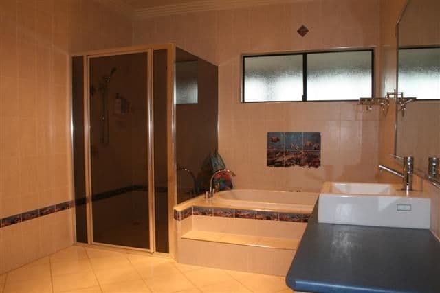 193 Charles, ROMA QLD 4455, Roma - Thumbnail 5