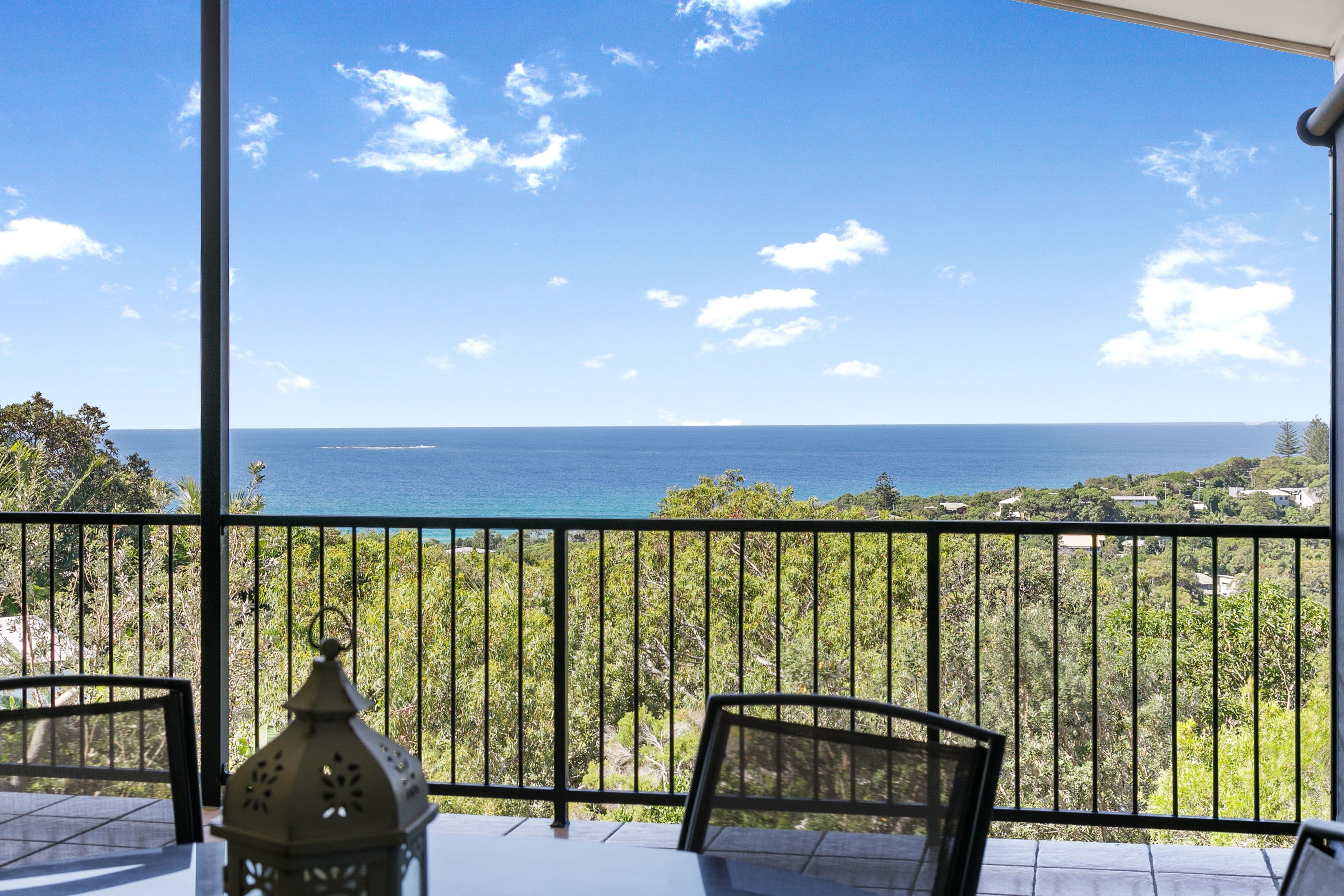 7 Baker Court, Point Lookout QLD 4183, Point Lookout - Thumbnail 2