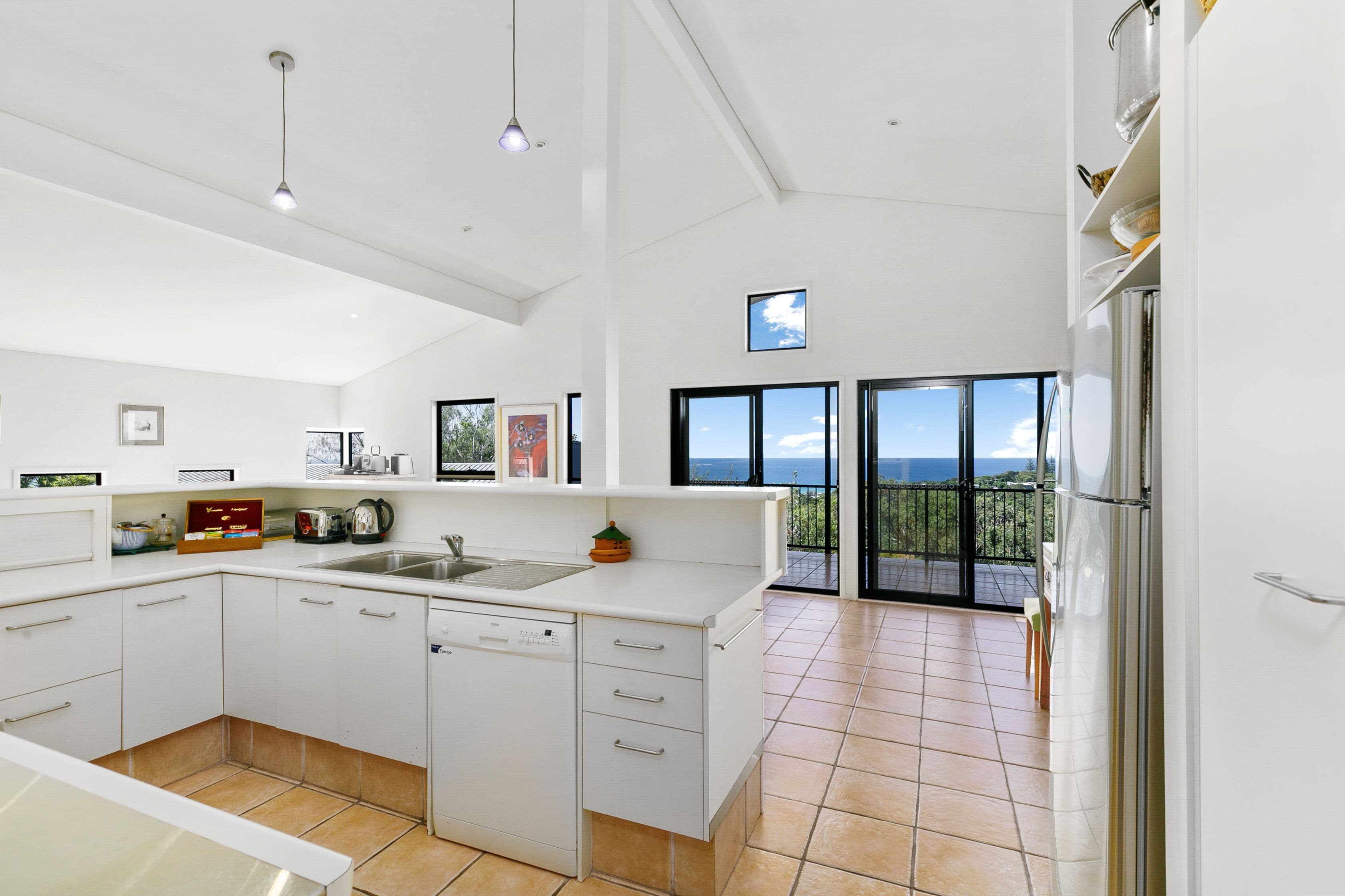 7 Baker Court, Point Lookout QLD 4183, Point Lookout - Thumbnail 6