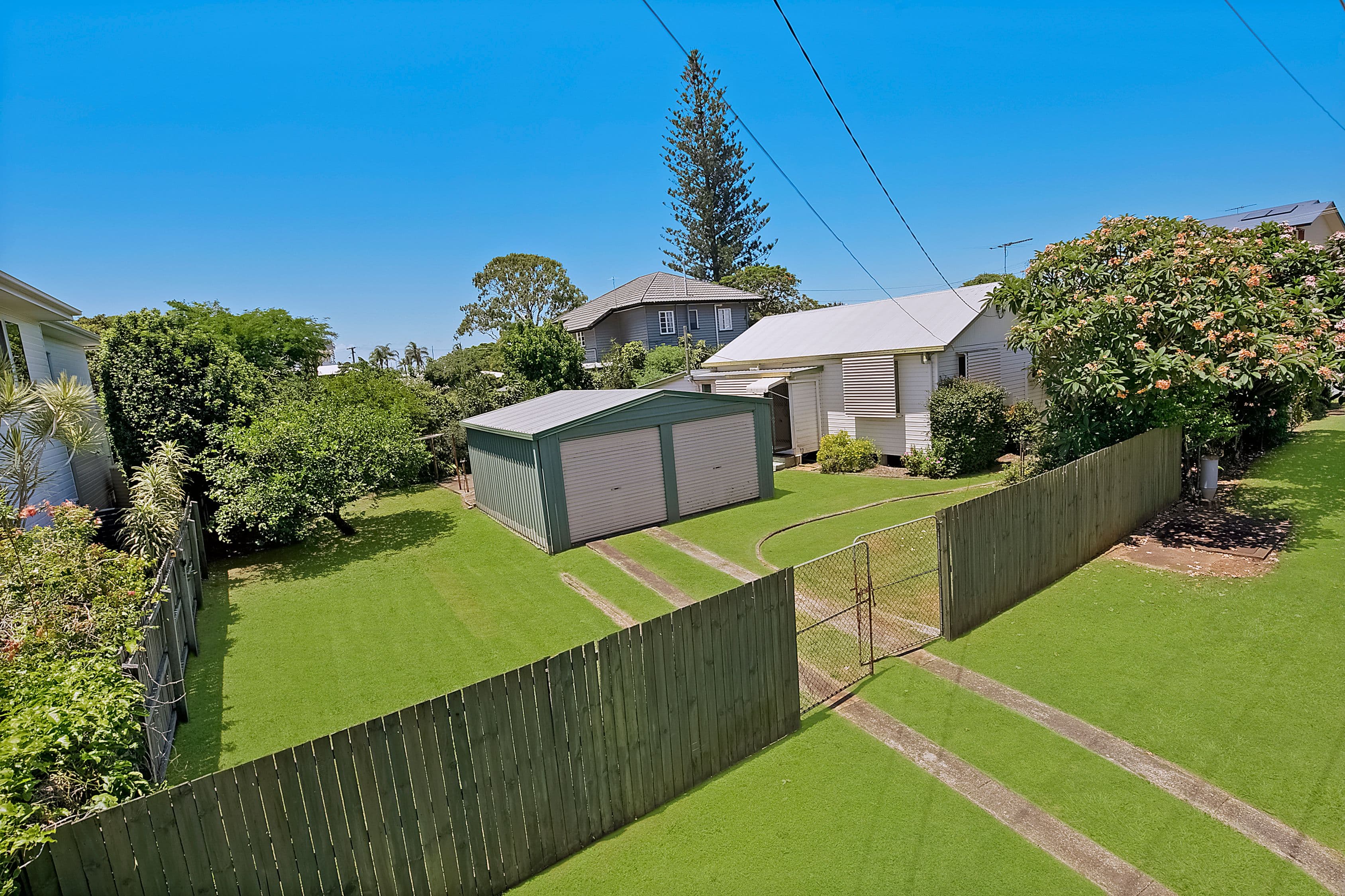 1 Oak Avenue, Scarborough QLD 4020, Scarborough - Thumbnail 3