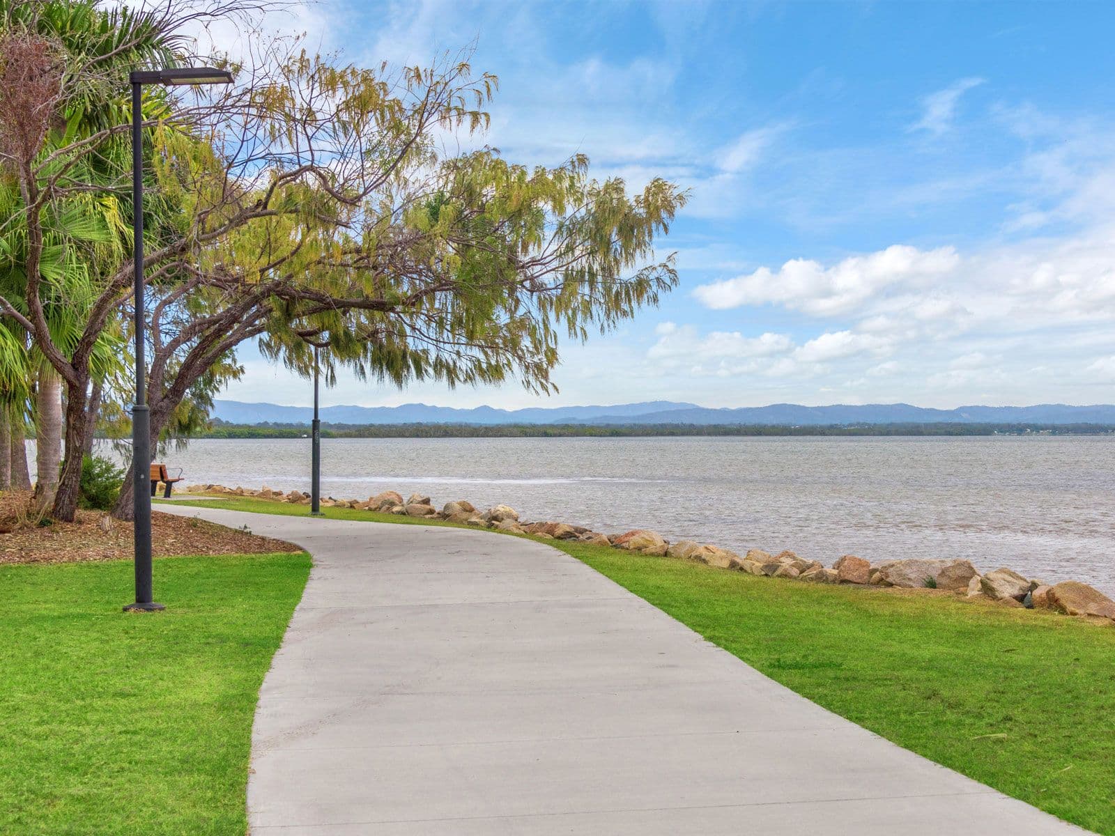1 Oak Avenue, Scarborough QLD 4020, Scarborough - Thumbnail 5