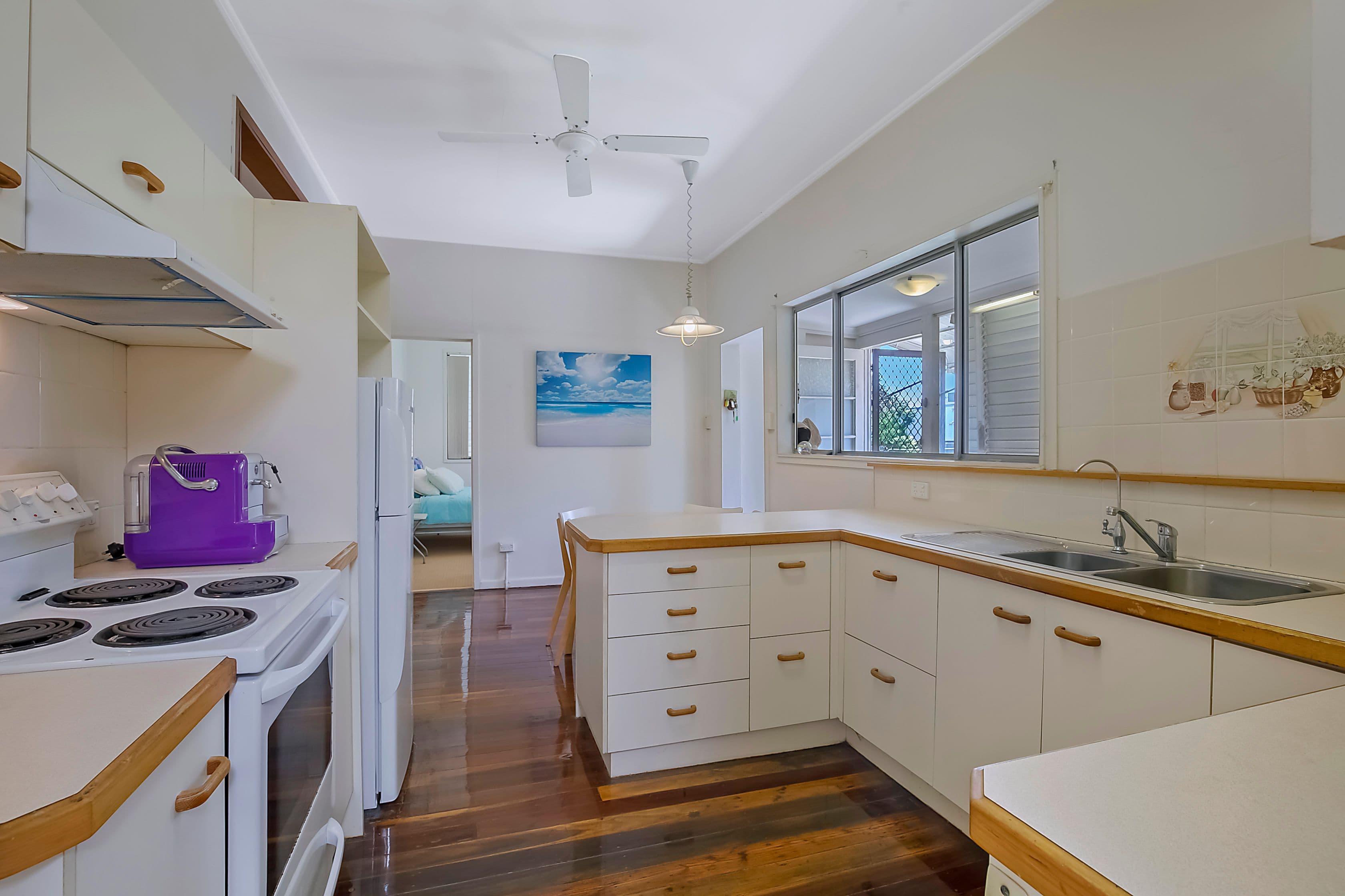 1 Oak Avenue, Scarborough QLD 4020, Scarborough - Thumbnail 7