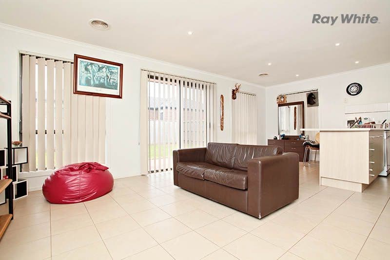 7 Hamish Drive, TARNEIT VIC 3029, Tarneit - Thumbnail 4