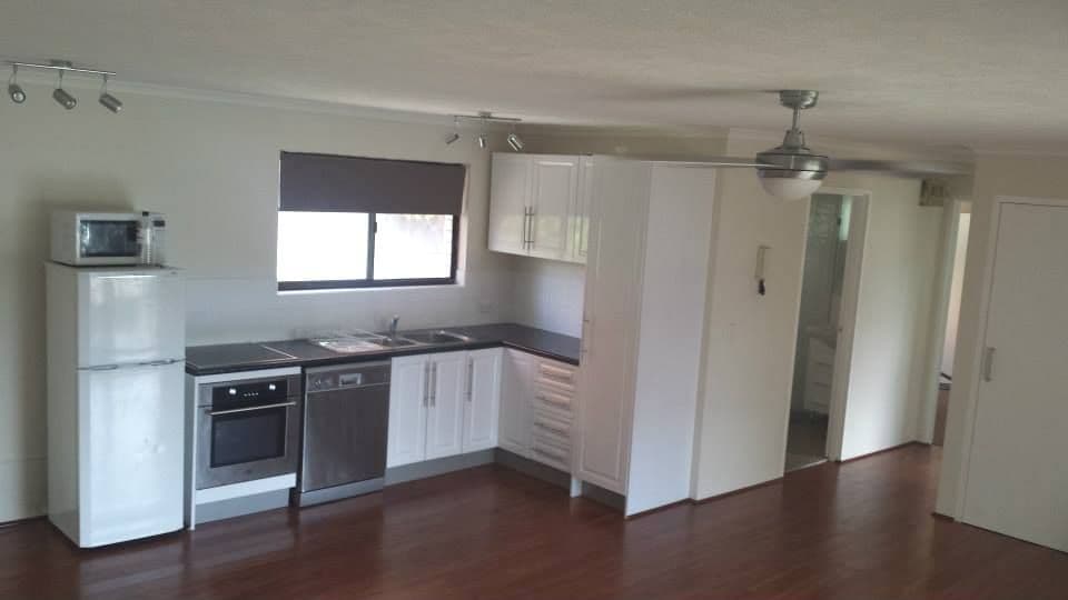 7 'York Manor' 5 High Street, SOUTHPORT QLD 4215, Southport - Thumbnail 2