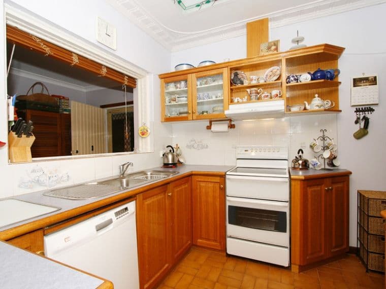 19 Hope Avenue, SALTER POINT WA 6152, Salter Point - Thumbnail 2