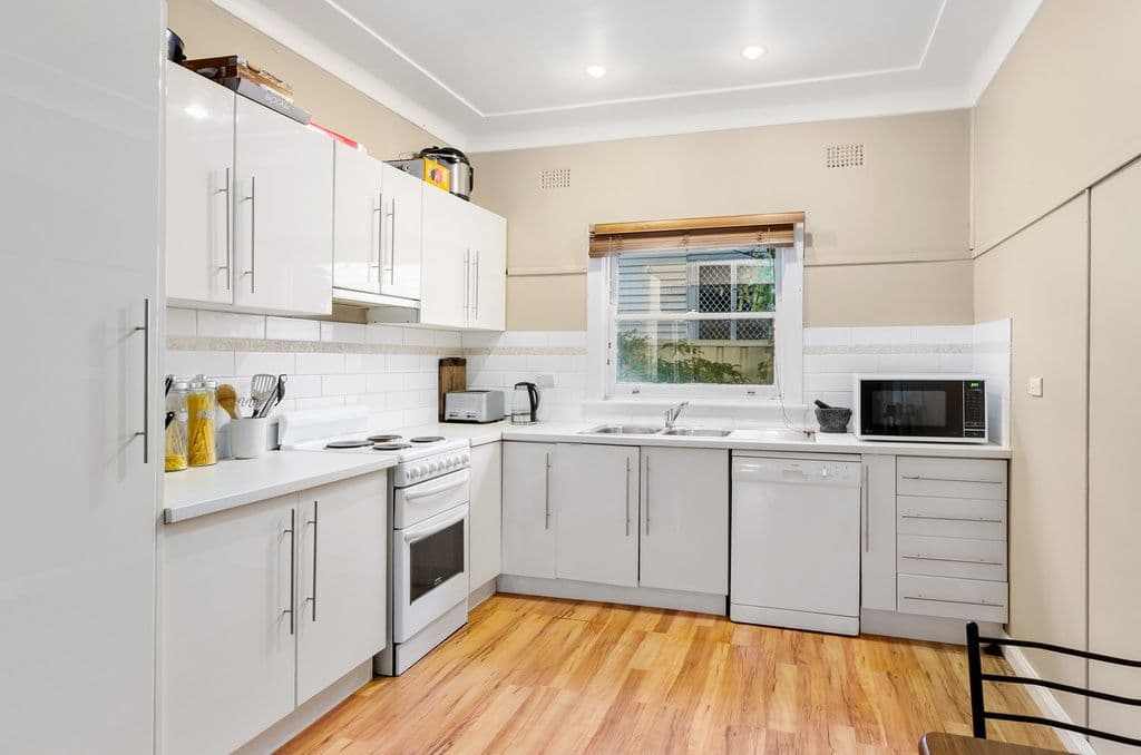274 Shellharbour Road, BARRACK HEIGHTS NSW 2528, Barrack Heights - Thumbnail 4