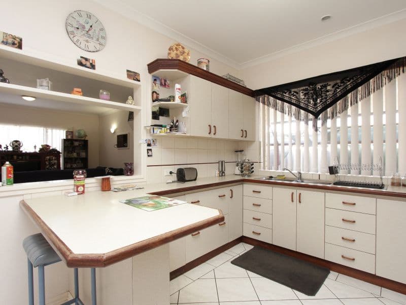7 Cribb Court, REDCLIFFE WA 6104, Redcliffe - Thumbnail 2