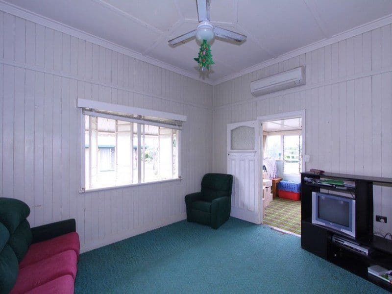 109 Branyan Street, SVENSSON HEIGHTS QLD 4670, Svensson Heights - Thumbnail 8