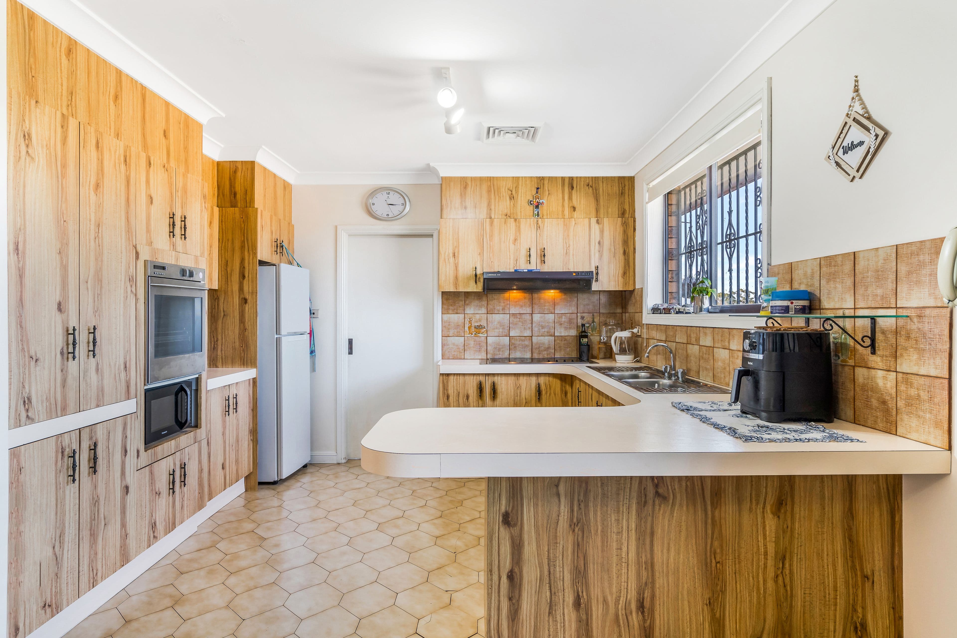 7 Tumut Place, Bossley Park NSW 2176, Bossley Park - Thumbnail 8