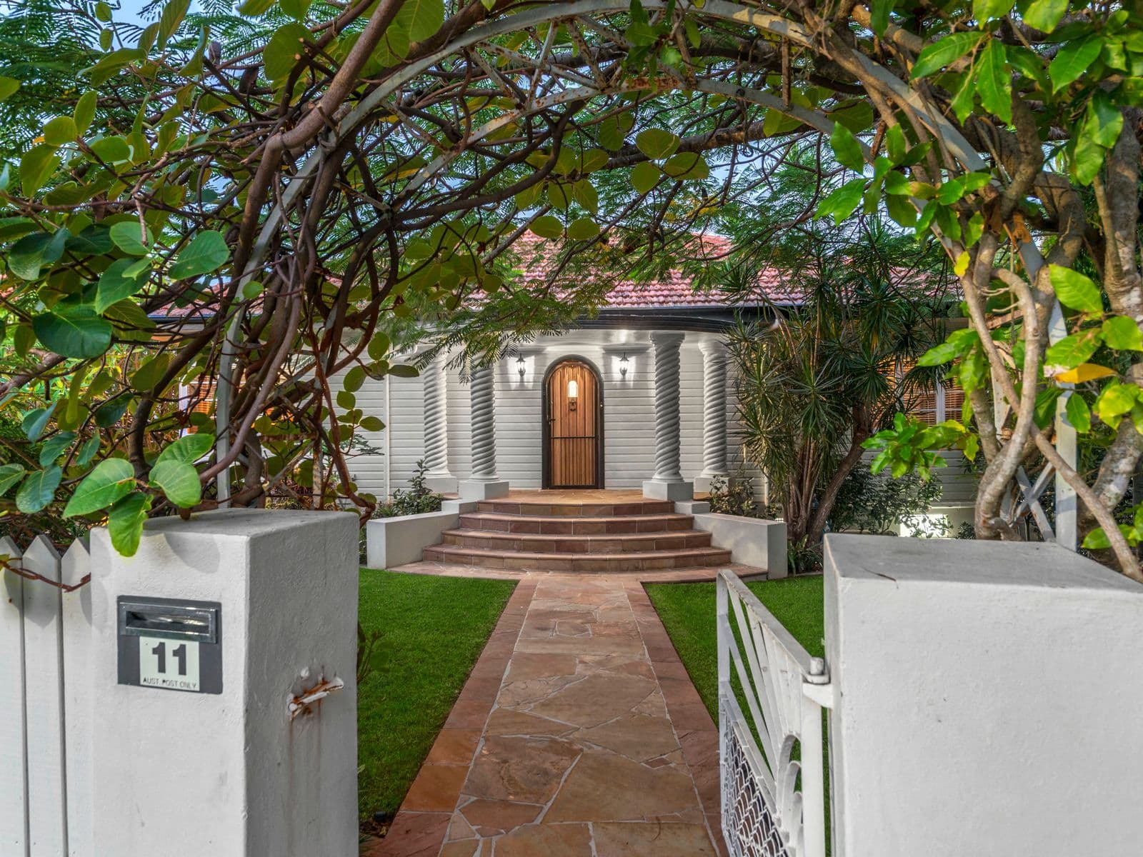 11 Keera Street, Coorparoo QLD 4151, Coorparoo - Image 1